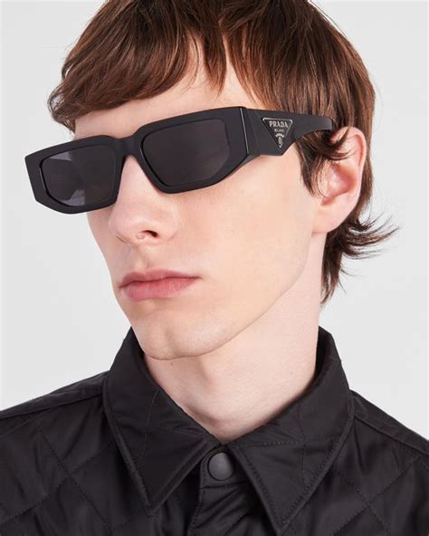 prada sunglasses men 1996|Meer.